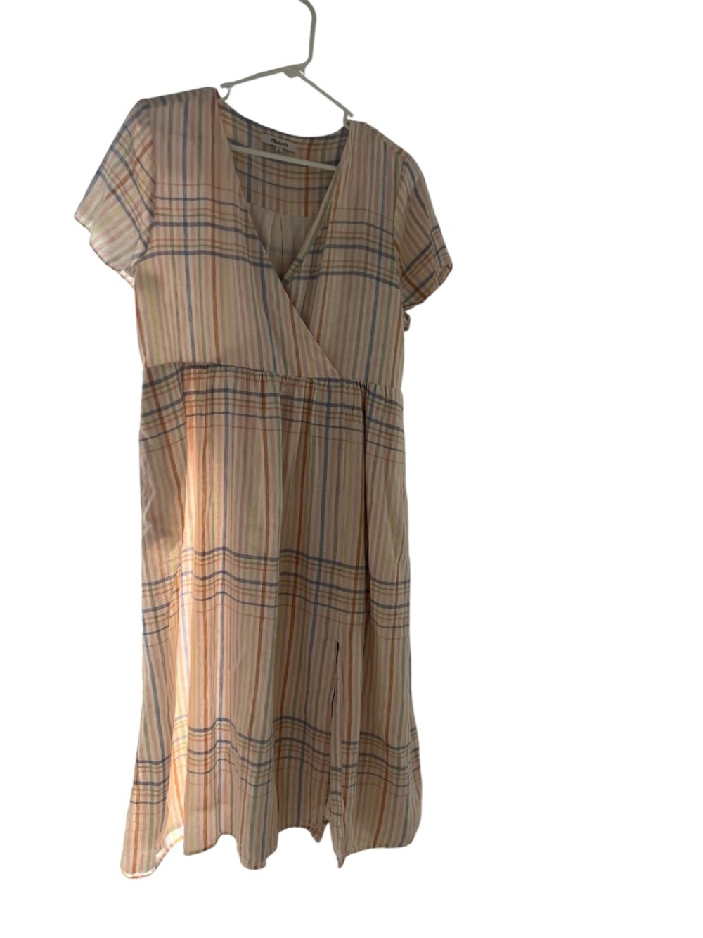 Madwell flowey dress fits like an large-XL but medium